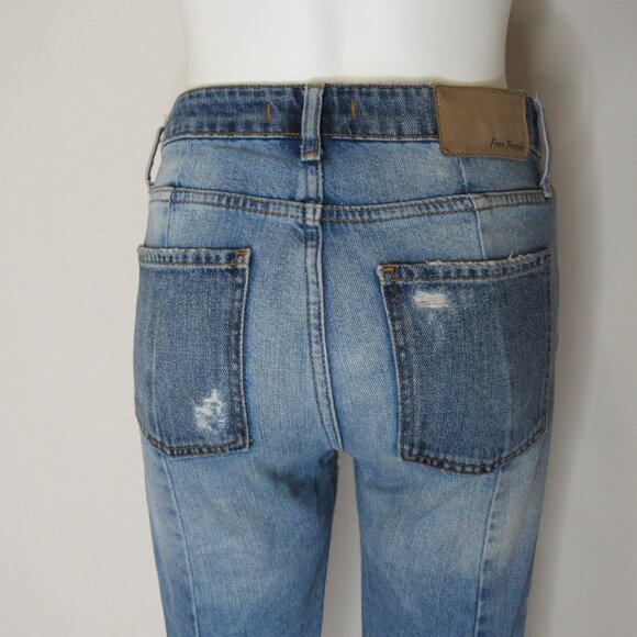 Free People Two Tone Distressed High Rise Jeans 26" Women's 27 - Picture 5 of 13